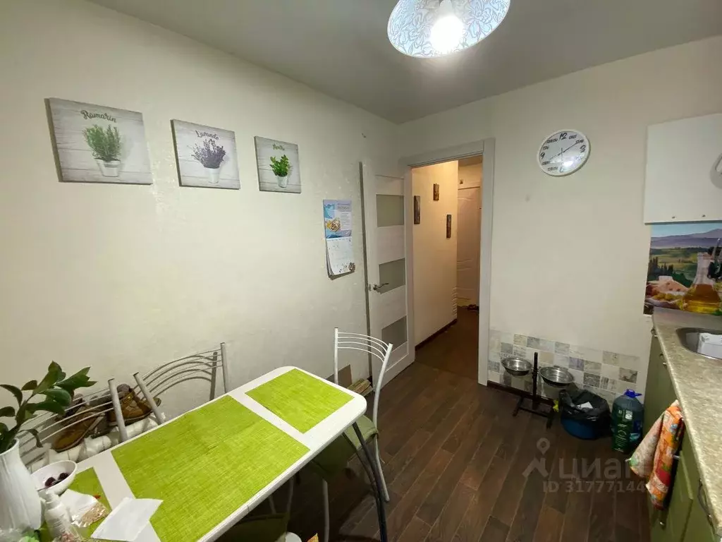 2-к кв. Коми, Сыктывкар ул. Морозова, 115 (50.0 м) - Фото 0