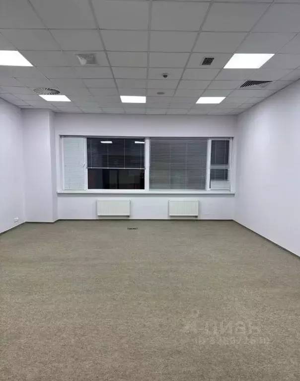 Помещение свободного назначения в Татарстан, Набережные Челны ул. ... - Фото 2