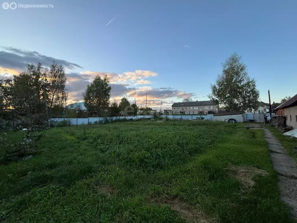 Участок в посёлок Азинский, улица Будённого (14 м) - Фото 2