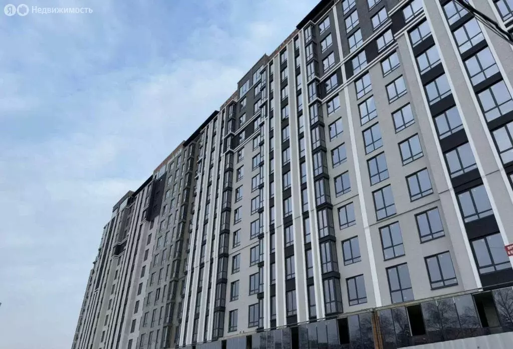 2-комнатная квартира: Нальчик, улица Идарова, 180 (66.81 м) - Фото 1