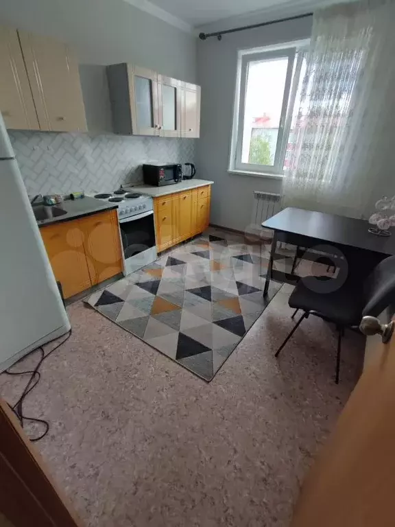 1-к. квартира, 35 м, 3/3 эт. - Фото 0