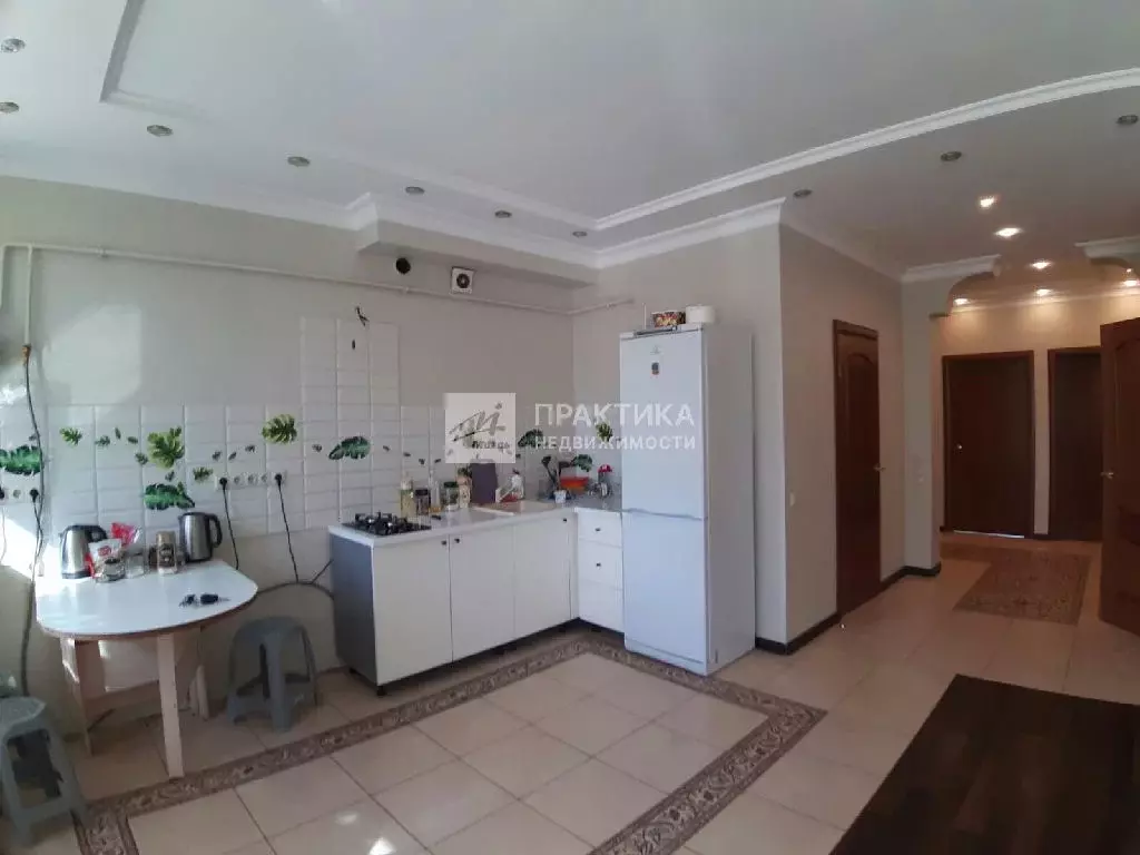 Продается 3-комнатная квартира - Фото 2