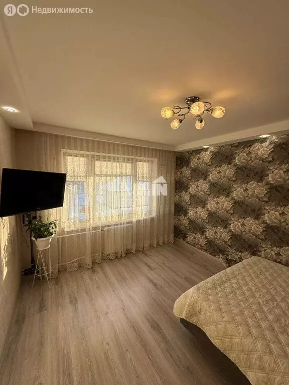 1-комнатная квартира: деревня Старая, улица Генерала Чоглокова, 5 ... - Фото 1