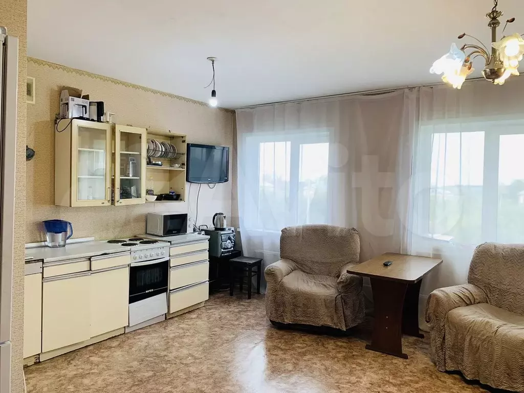 Квартира-студия, 31,5 м, 3/3 эт. - Фото 1