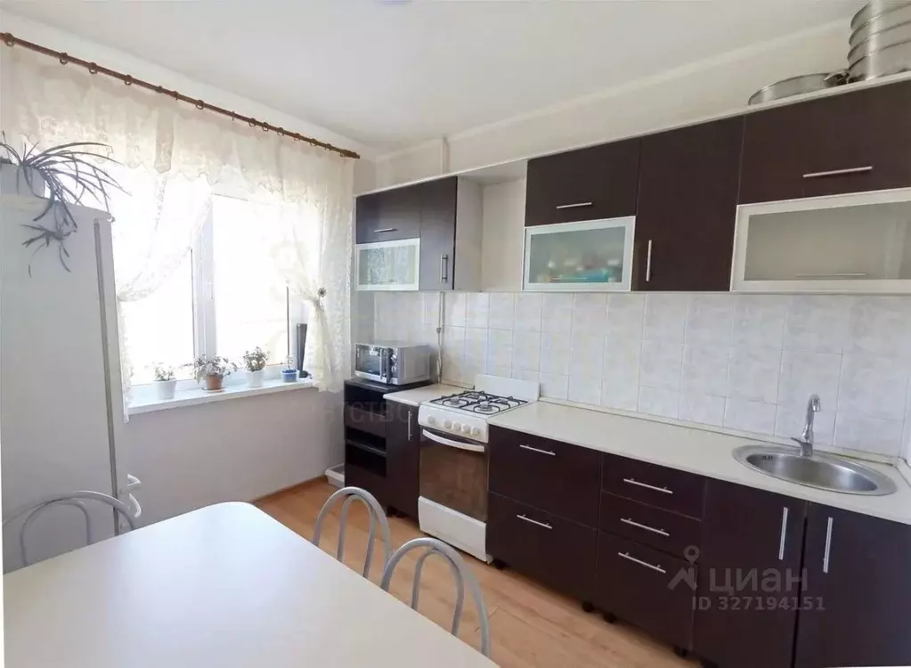 3-к кв. Белгородская область, Белгород ул. Победы, 73 (60.0 м) - Фото 2