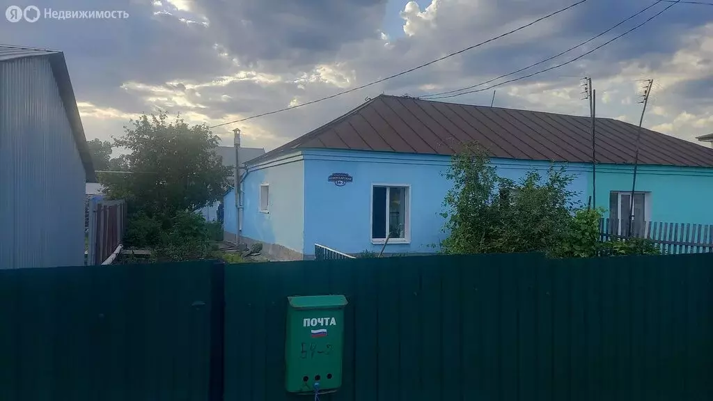 Дом в село Пестравка, Комиссарский переулок, 54кв2 (90.33 м) - Фото 1