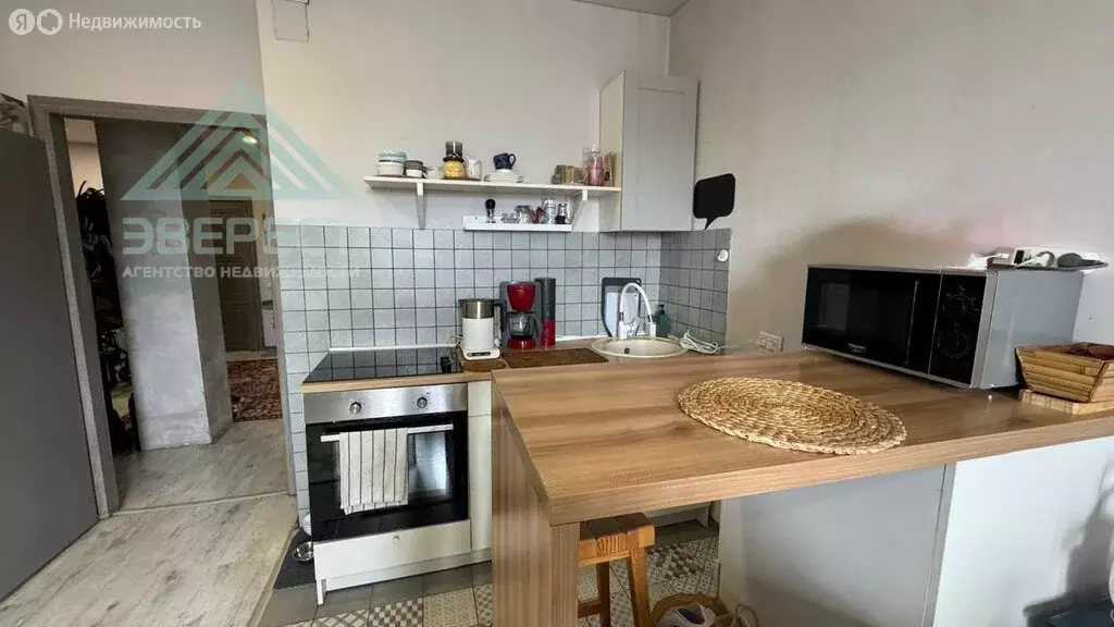 3-комнатная квартира: Абакан, улица Крылова, 85 (72.9 м) - Фото 1