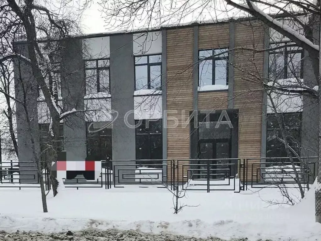 Помещение свободного назначения в Тюменская область, Тюмень ул. ... - Фото 1