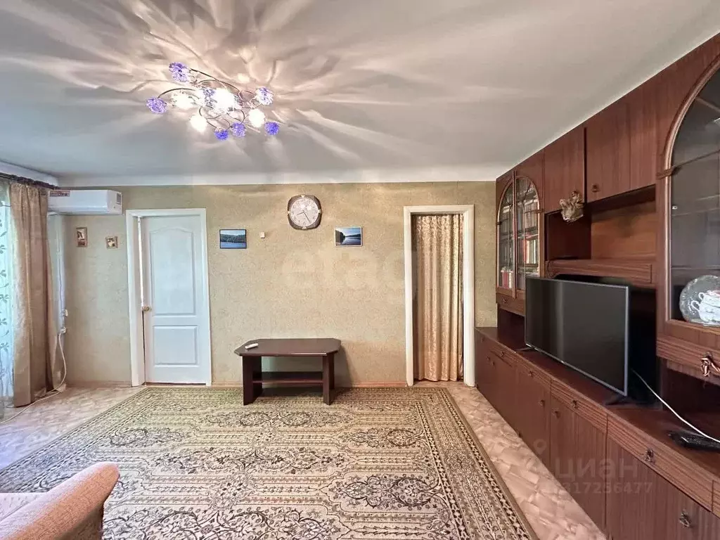 2-к кв. Саратовская область, Саратов ш. Ново-Астраханское, 39 (48.0 м) - Фото 1