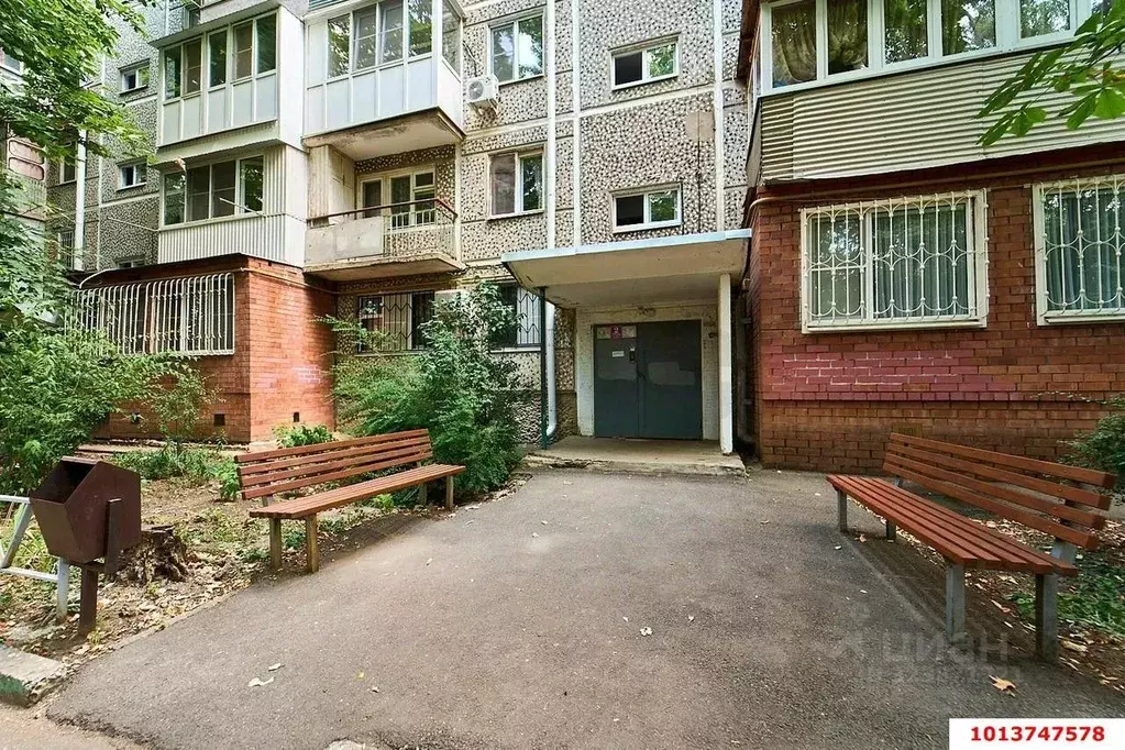 2-к кв. Краснодарский край, Краснодар ул. Имени Тургенева (39.9 м) - Фото 0