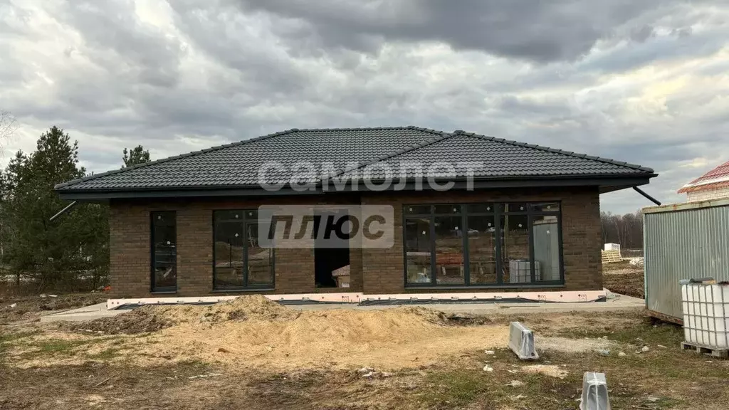 Дом в Калужская область, Калуга городской округ, д. Сивково  (112 м) - Фото 1