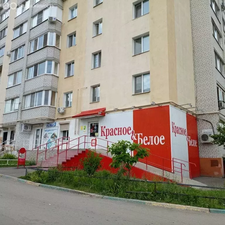 Торговая площадь (102.2 м) - Фото 1