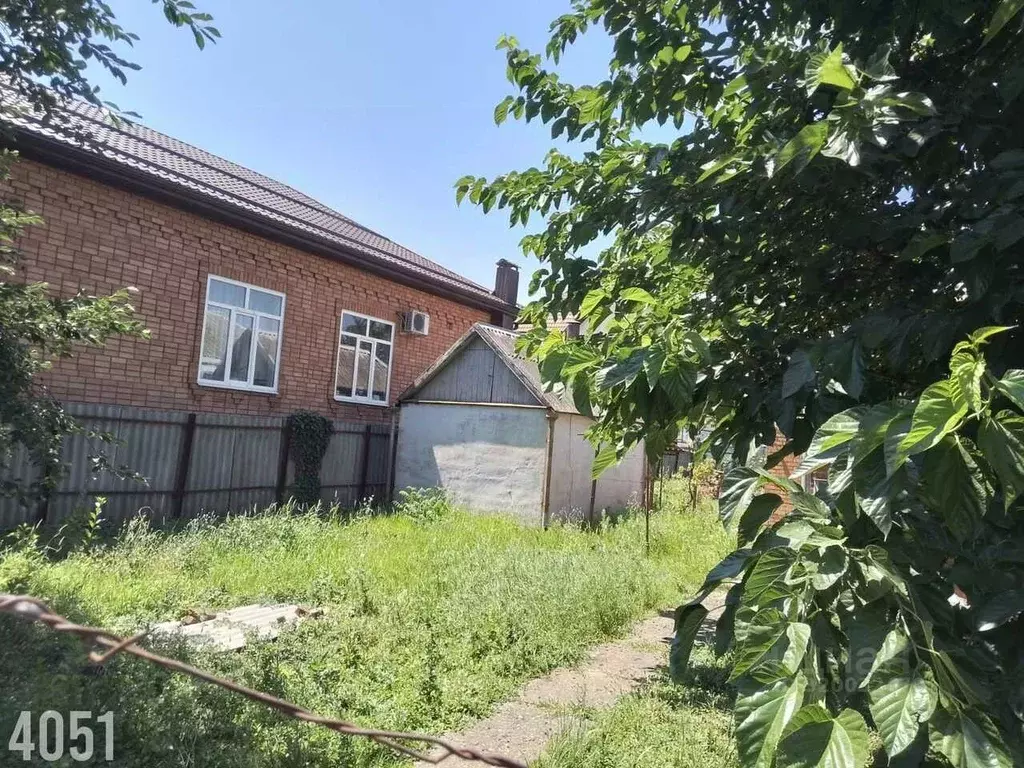 Дом в Краснодарский край, Краснодар ул. 1-я Линия (63 м) - Фото 1