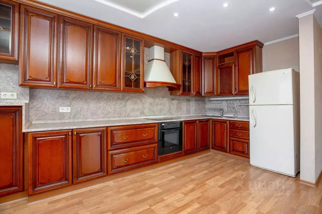 3-к кв. Приморский край, Владивосток ул. Давыдова, 40 (99.6 м) - Фото 0