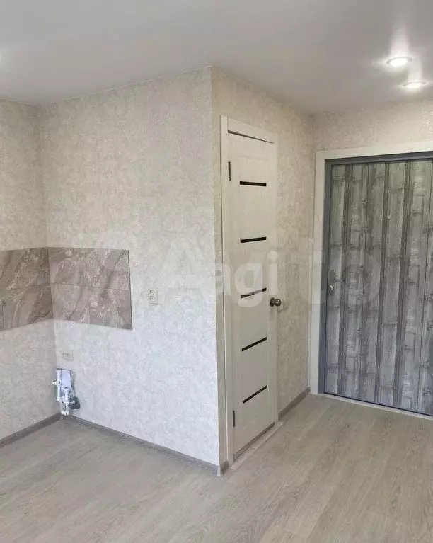 Квартира-студия, 12,2 м, 1/5 эт. - Фото 0