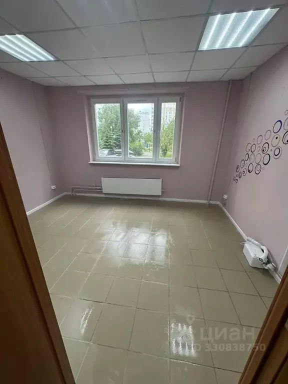 Помещение свободного назначения в Москва Изюмская ул., 49к3 (90 м) - Фото 2