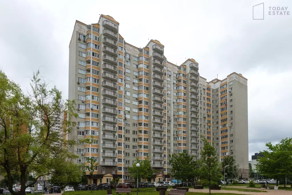 2-к кв. Москва, Москва, Московский г. ул. Бианки, 1 (56.4 м) - Фото 0