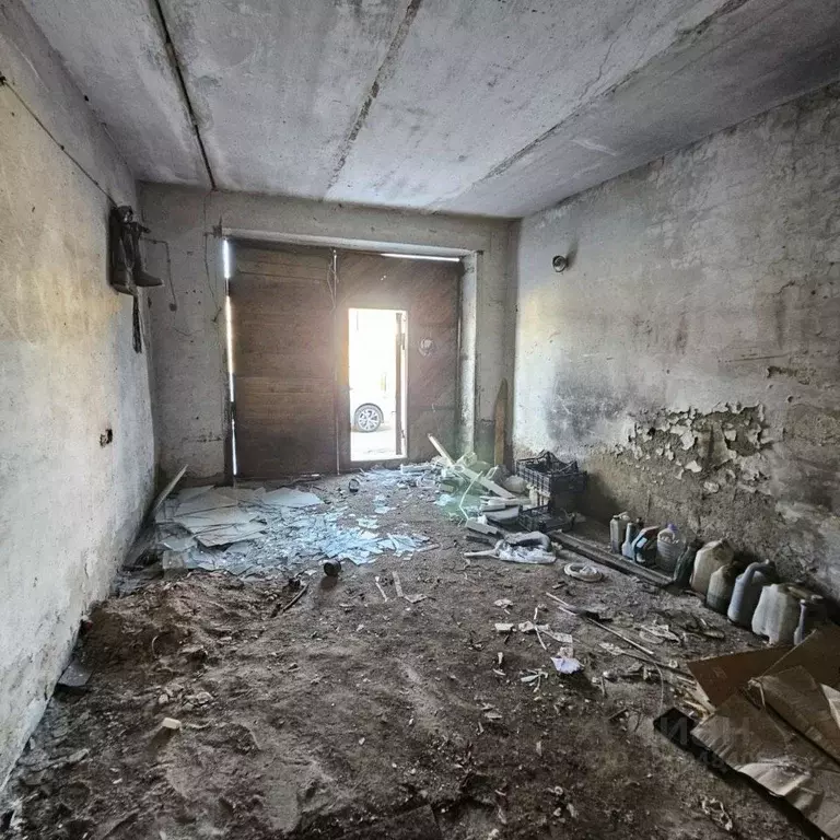 Помещение свободного назначения в Томская область, Стрежевой ул. ... - Фото 1