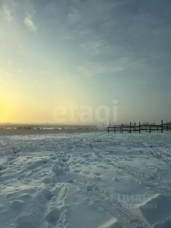 Участок в Саха (Якутия), Якутск городской округ, с. Хатассы ул. ... - Фото 1
