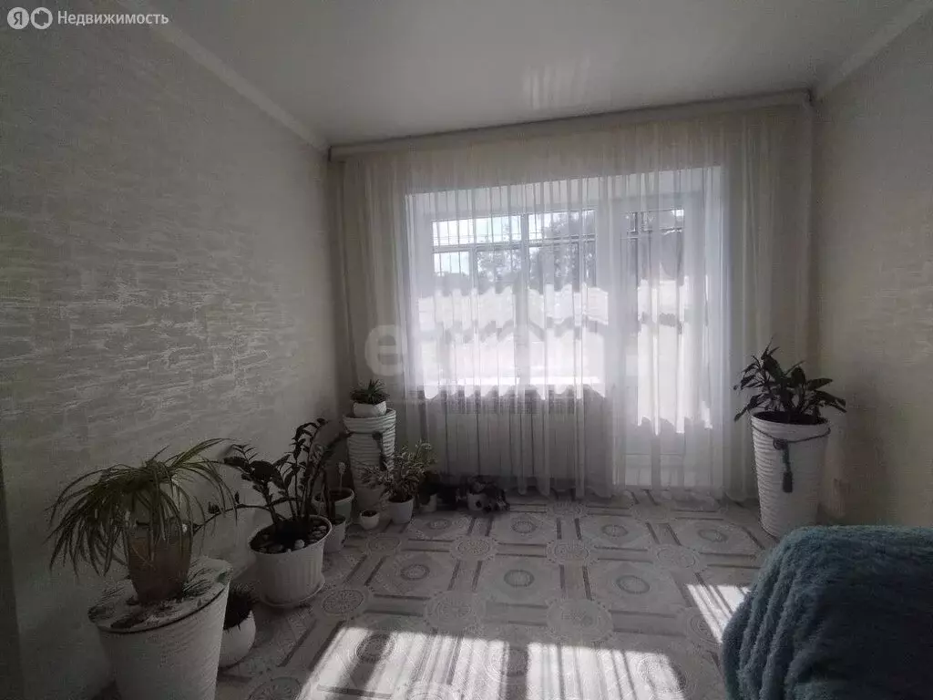 3-комнатная квартира: Саранск, улица Халтурина, 27 (56 м) - Фото 0