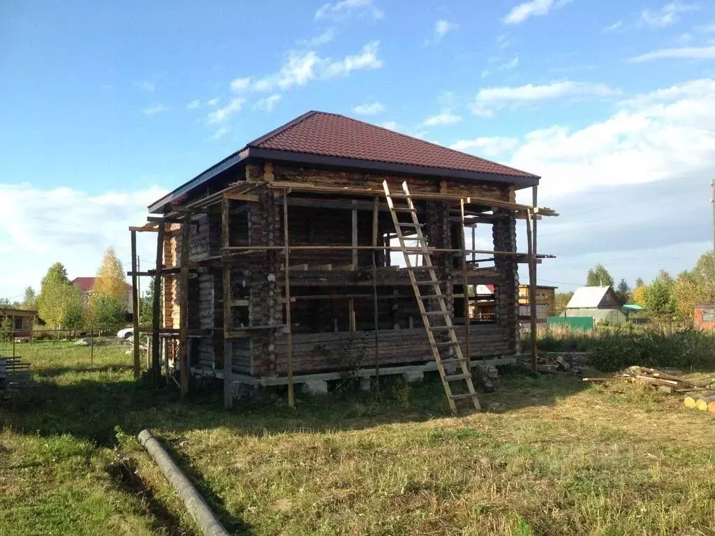 Дом в Свердловская область, Белоярский муниципальный округ, ... - Фото 1