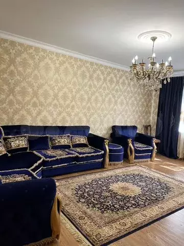 2-к. квартира, 75 м, 4/4 эт. - Фото 0