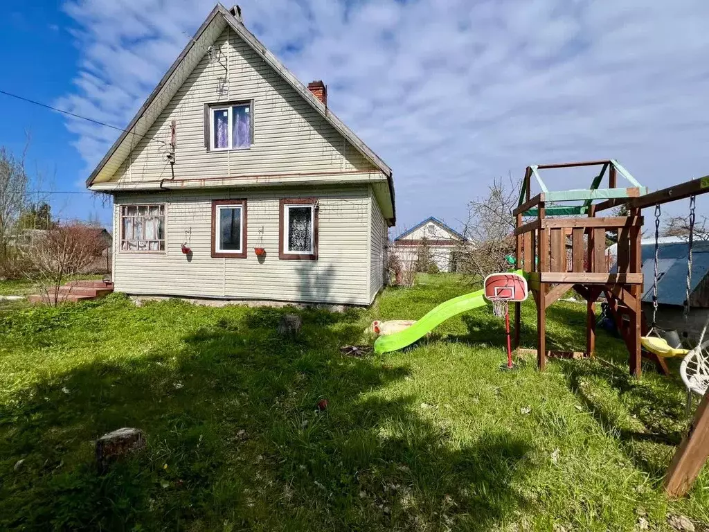 Дом в Ленинградская область, Кировский район, Синявинское городское ... - Фото 0