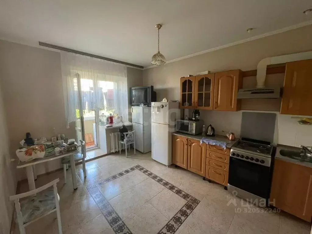 2-к кв. Хабаровский край, Хабаровск ул. Герасимова, 4 (69.0 м) - Фото 1