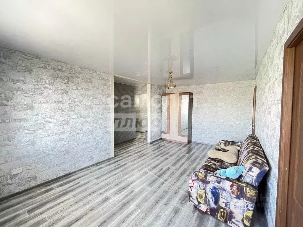 2-к кв. Омская область, Омск ул. Гагарина, 2 (45.9 м) - Фото 1