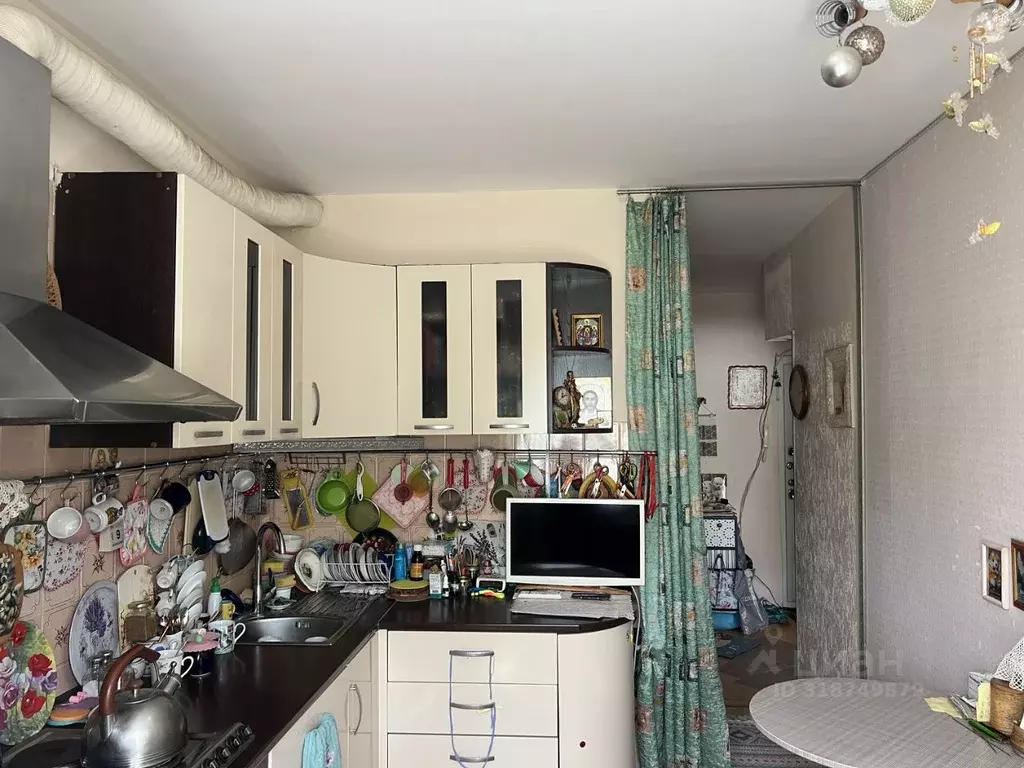 2-к кв. Красноярский край, Красноярск Парашютная ул., 20 (53.0 м) - Фото 1