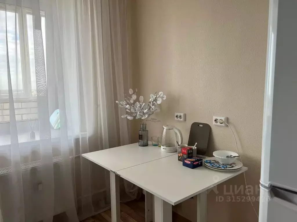 Студия Курская область, Железногорск ул. Ленина, 97 (28.0 м) - Фото 1