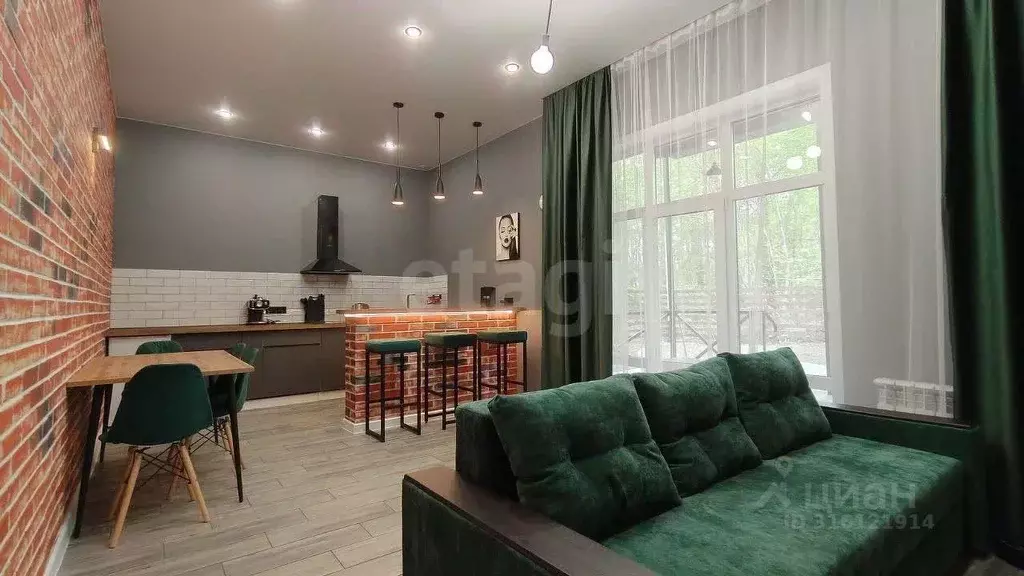 Дом в Кемеровская область, Кемерово Трубная ул. (128 м) - Фото 1