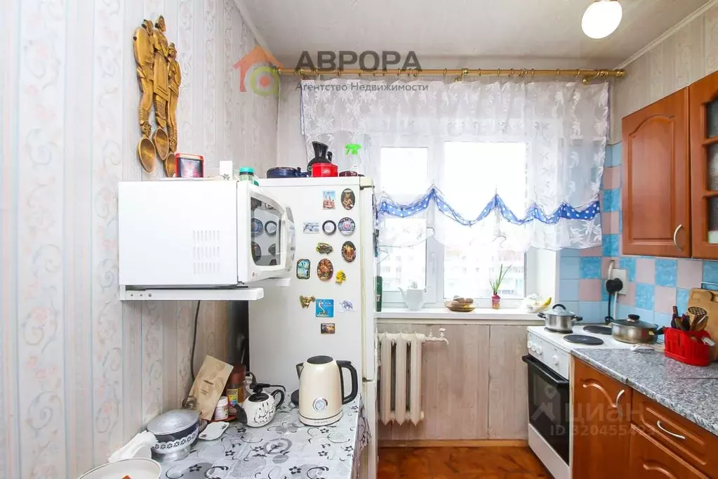 3-к кв. Ханты-Мансийский АО, Сургут ул. Просвещения, 54 (63.2 м) - Фото 1