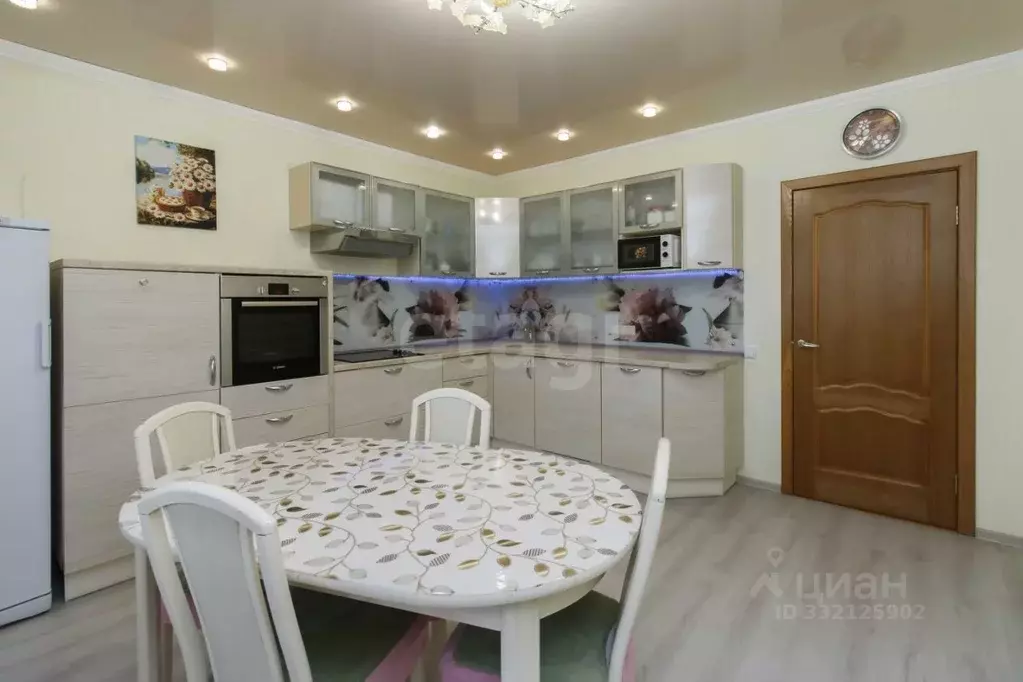 3-к кв. Тюменская область, Тюмень Широтная ул., 167к3 (98.3 м) - Фото 1