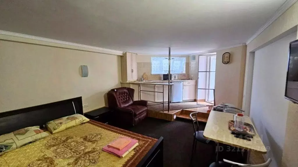 1-к кв. Крым, Феодосия наб. Черноморская, 1В (25.0 м) - Фото 1