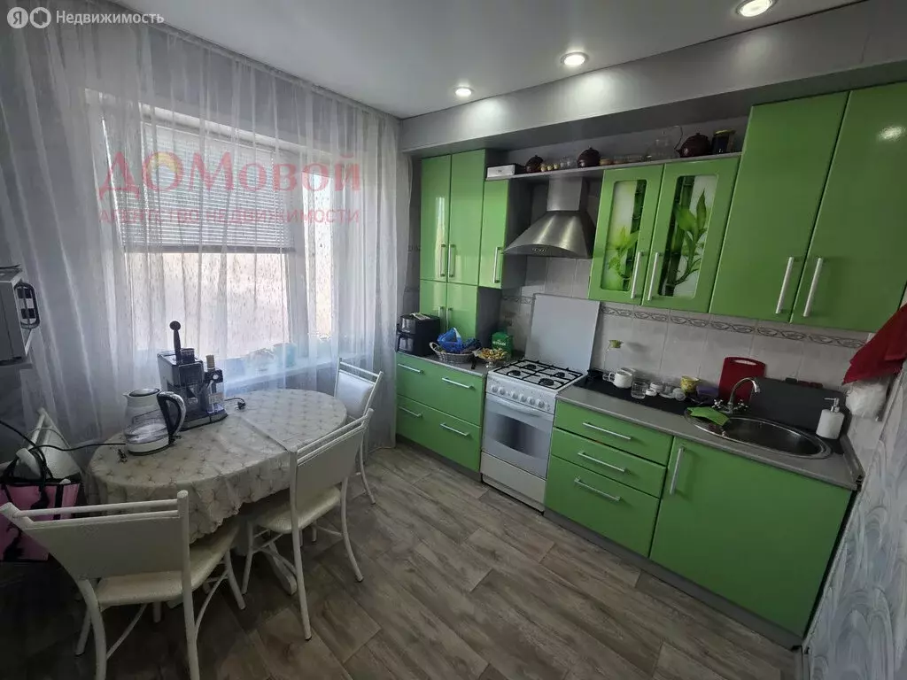 2-комнатная квартира: Смоленск, улица Николаева, 31 (56 м) - Фото 1