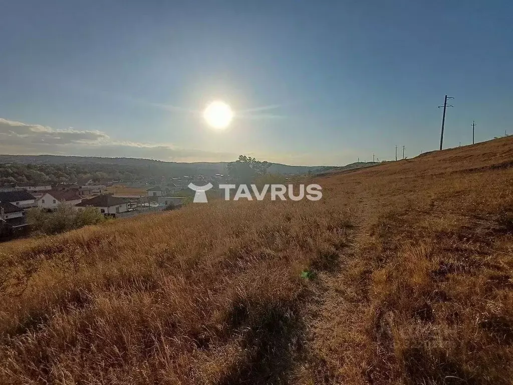 Участок в Крым, Симферопольский район, с. Доброе  (6.0 сот.) - Фото 1