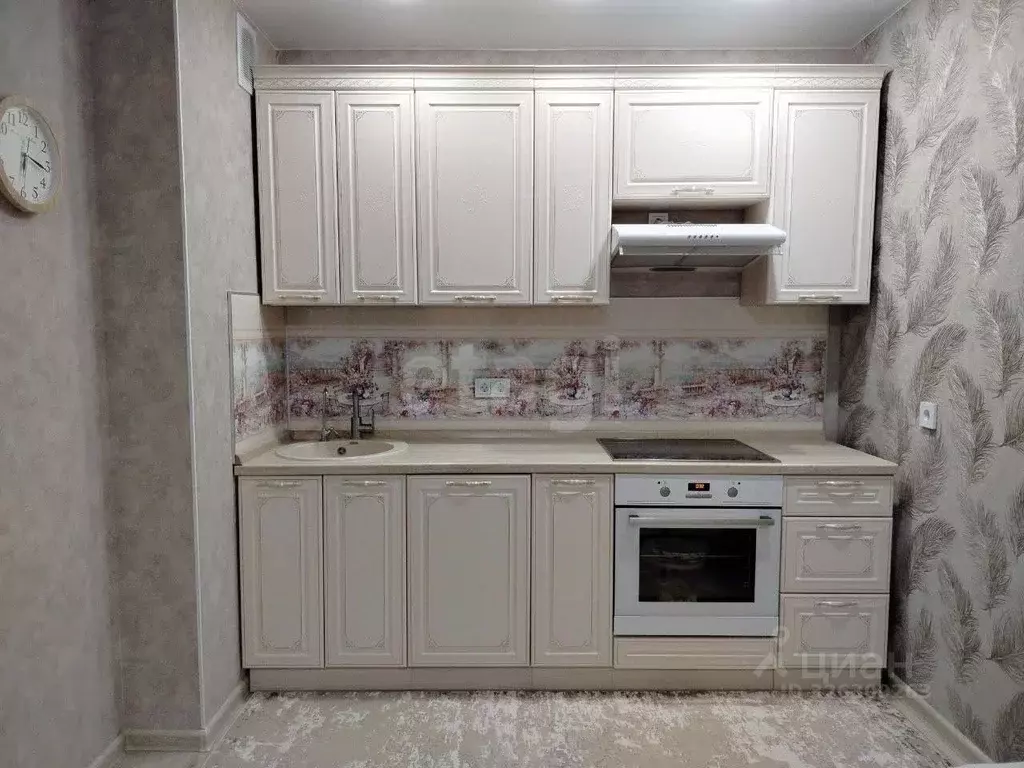 1-к кв. Тюменская область, Тюмень ул. Алексея Сергиенко, 11 (39.8 м) - Фото 1