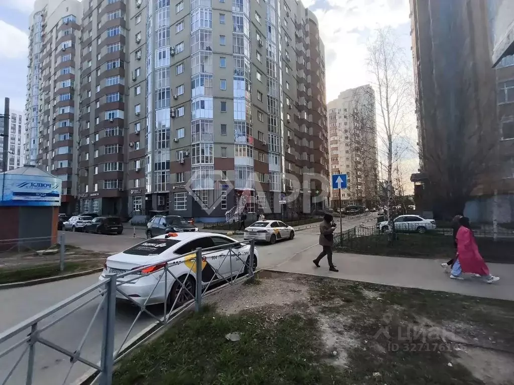 Помещение свободного назначения в Татарстан, Казань ул. Адоратского, ... - Фото 1