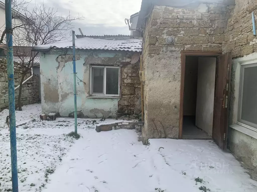 Дом в Крым, Евпатория пер. Красноармейский (60 м) - Фото 1