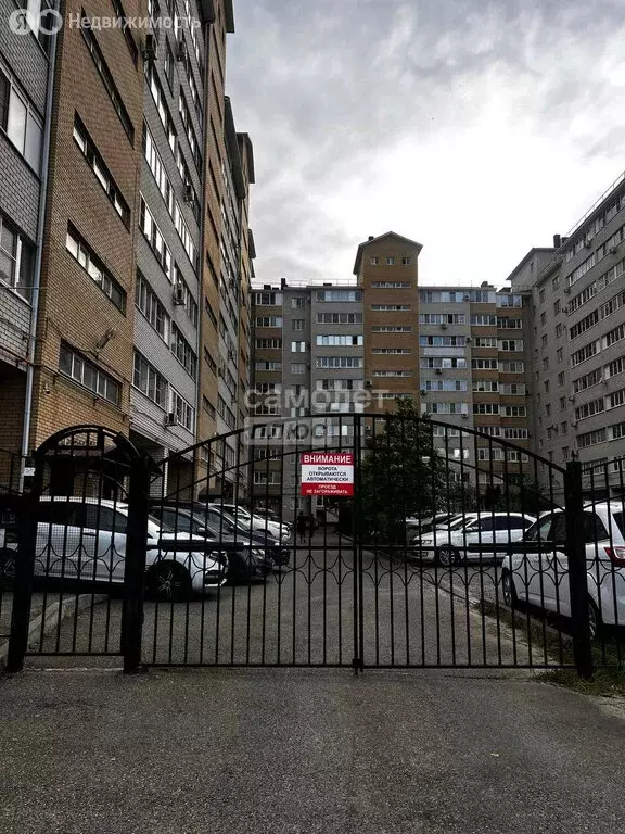 2-комнатная квартира: Ставрополь, улица Серова, 472/4 (64.8 м) - Фото 0