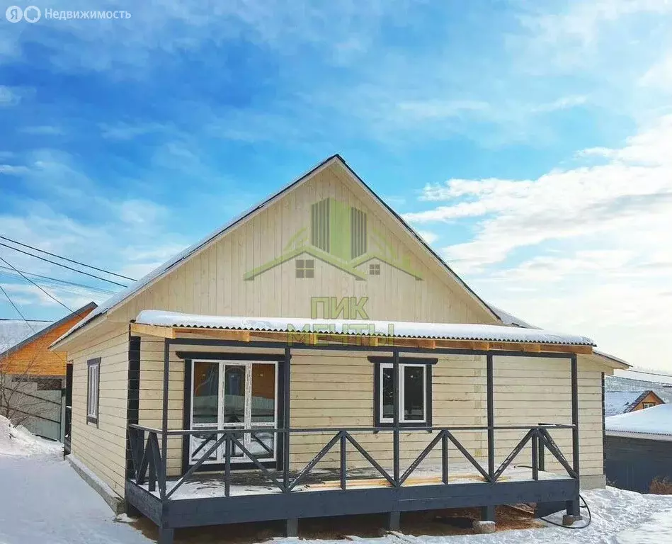 Дом в село Нижний Саянтуй, ДНТ Багульник (221.9 м) - Фото 1