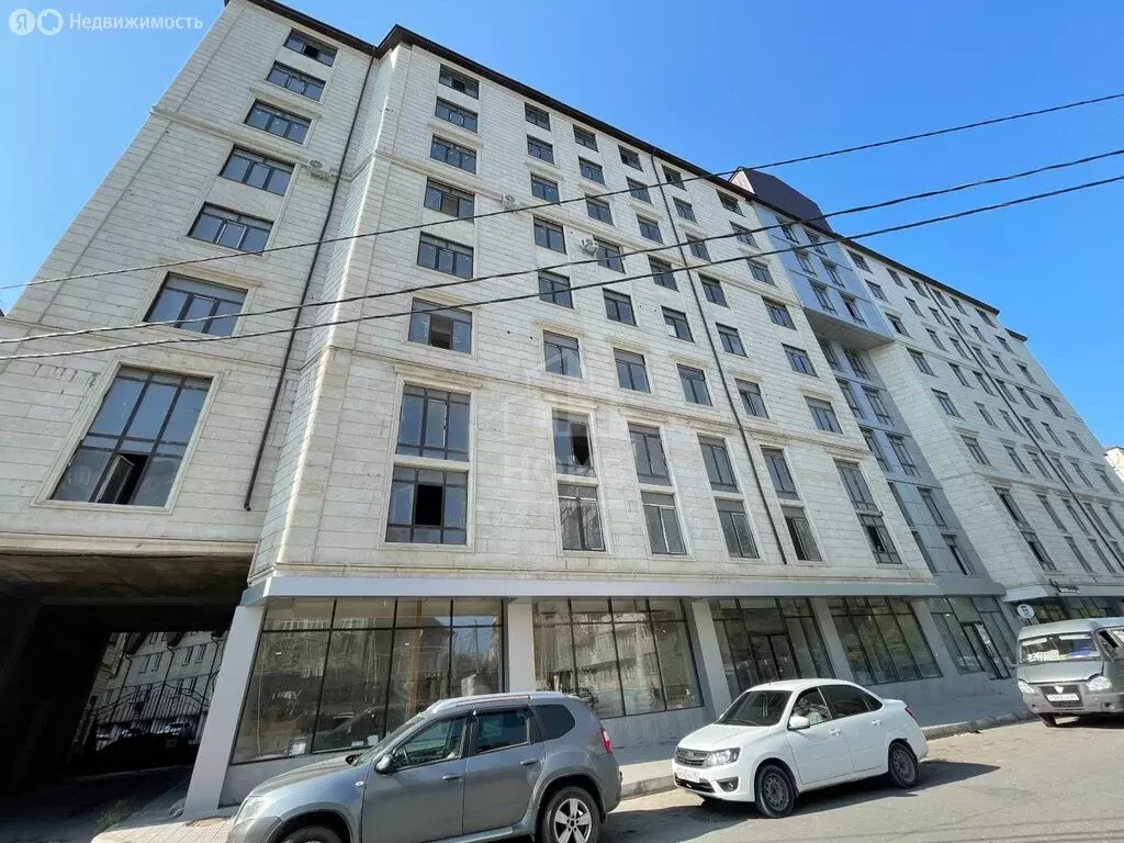 2-комнатная квартира: Махачкала, улица Габитова, 17 (82 м) - Фото 1