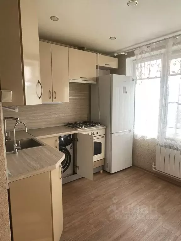 2-к кв. Ленинградская область, Гатчина просп. 25 Октября, 65 (53.4 м) - Фото 1