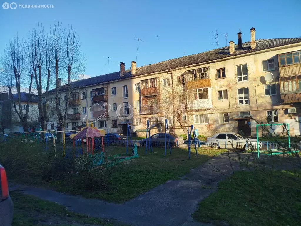 2-комнатная квартира: Тюмень, улица Декабристов, 143 (42.9 м) - Фото 1
