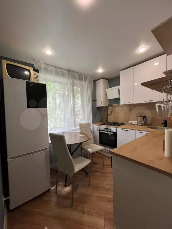 1-к. квартира, 30 м, 5/5 эт. - Фото 0