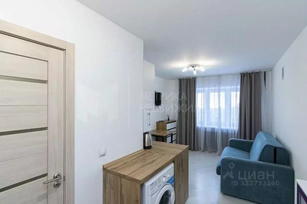 Студия Тюменская область, Тюмень ул. Мельникайте, 83к2 (17.9 м) - Фото 1