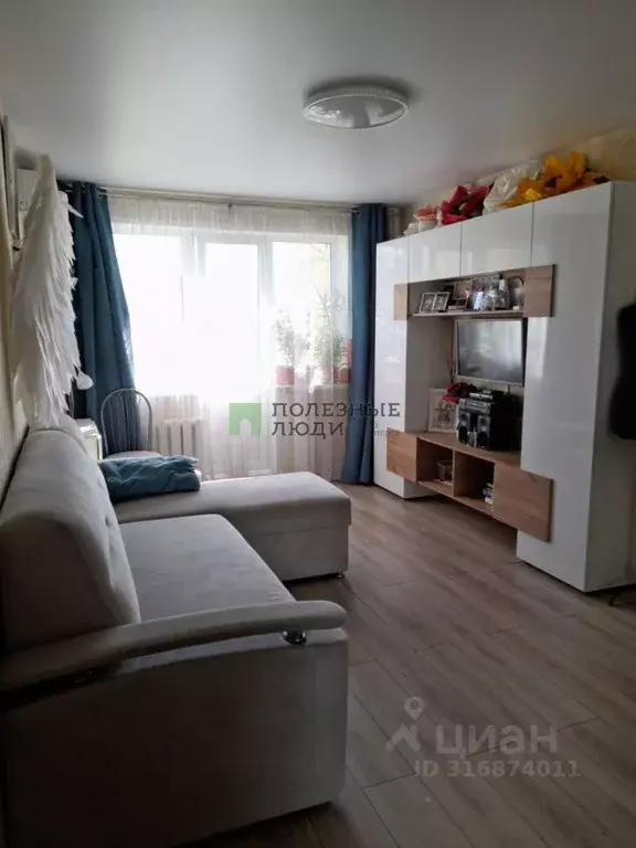 2-к кв. Кировская область, Киров ул. Горького, 35 (42.7 м) - Фото 1