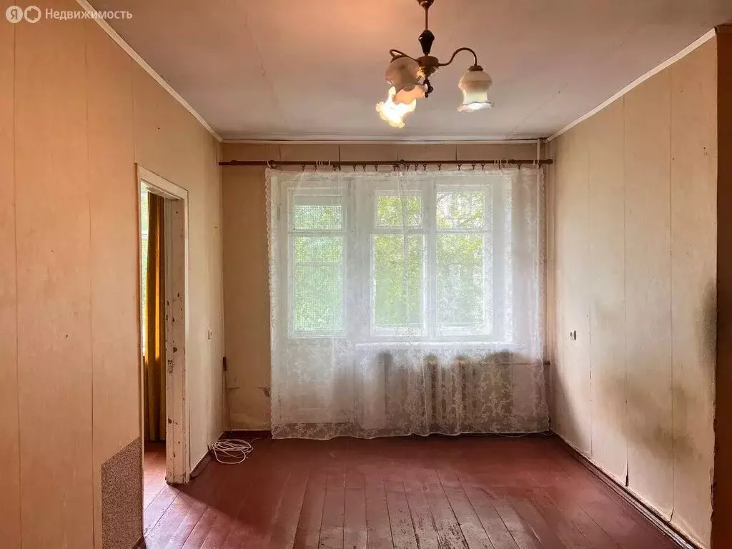 2-комнатная квартира: Волхов, Молодёжная улица, 8 (42.3 м) - Фото 0
