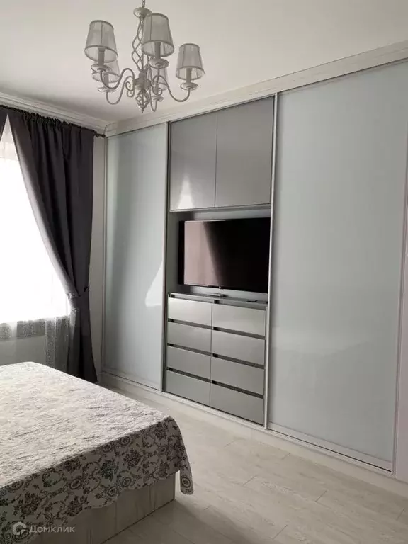 Продаётся 1-к квартира, 50 м - Фото 1